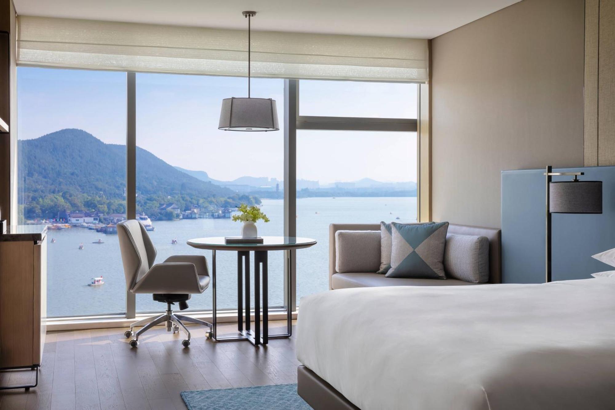 Xuzhou Marriott Hotel Lakeview Exterior foto