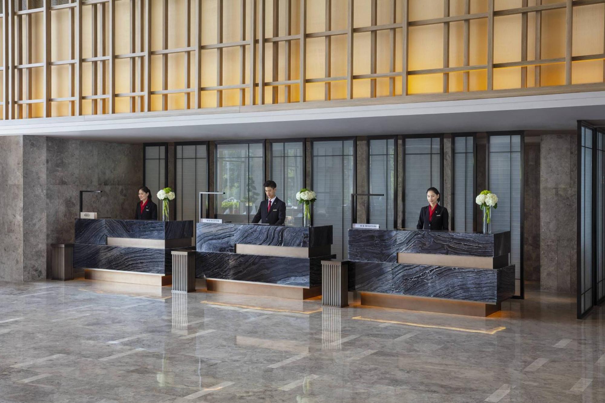 Xuzhou Marriott Hotel Lakeview Exterior foto